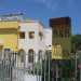 Anche Villa Augusta, sorta nel 2008 su strada Pezze del Sole nacque per intercettare un turismo alternativo. Accoglievo i parenti dei pazienti ricoverati allospedale Mater Dei, sottolinea il gestore Pasquale 